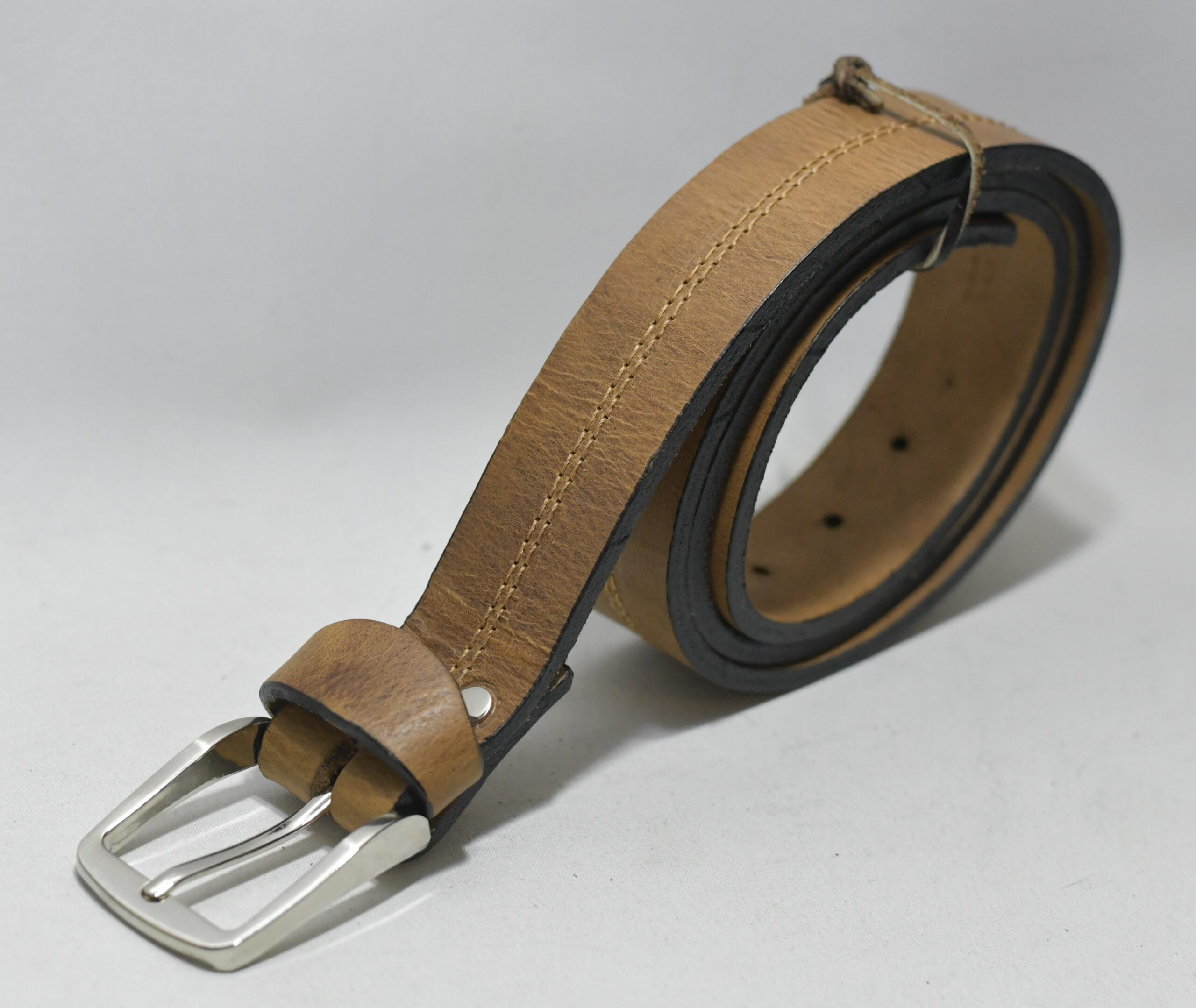 Cinturon de cuero sport sueleta